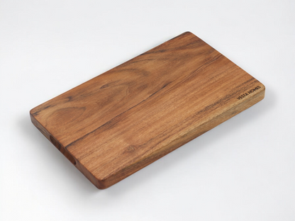 Woodmint — Aiden Large and Thick Single Block Acacia Wood Chopping Board — Image 6