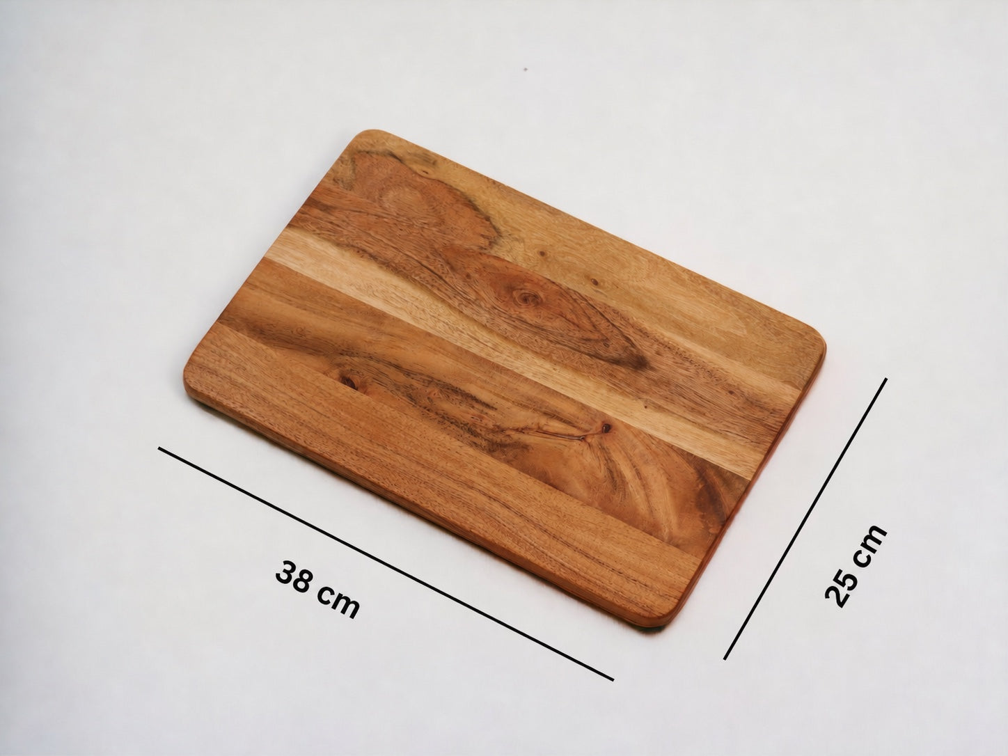 Woodmint — Hamburg Acacia Chopping Board — Image 3