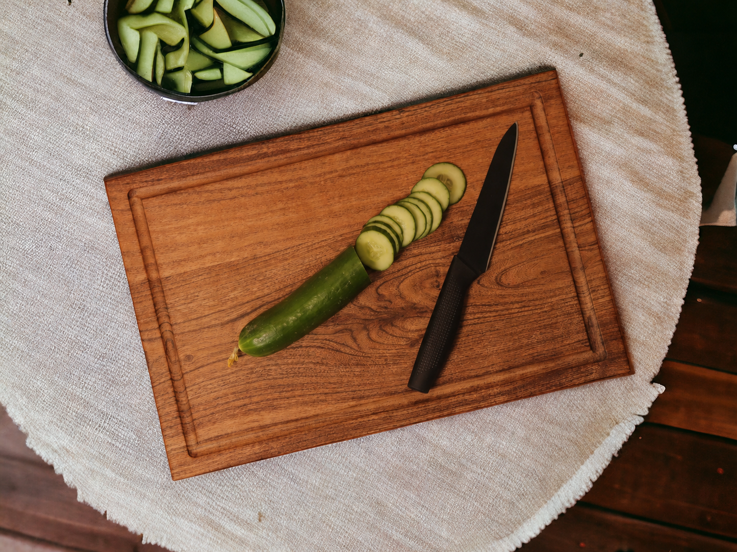 Woodmint — Samara Acacia Wood Chopping Board — Image 1