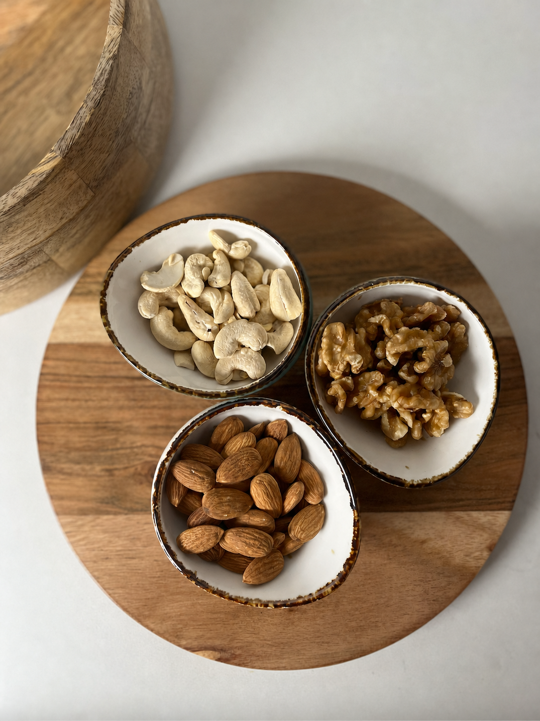 Woodmint — Thalia Wooden Casserole Box — Image 6